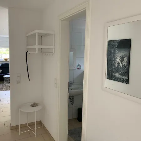 Rodgau Bnb Bed & Breakfast *